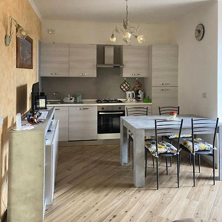 Appartamento Casa Gemma Gravedona Esterno foto