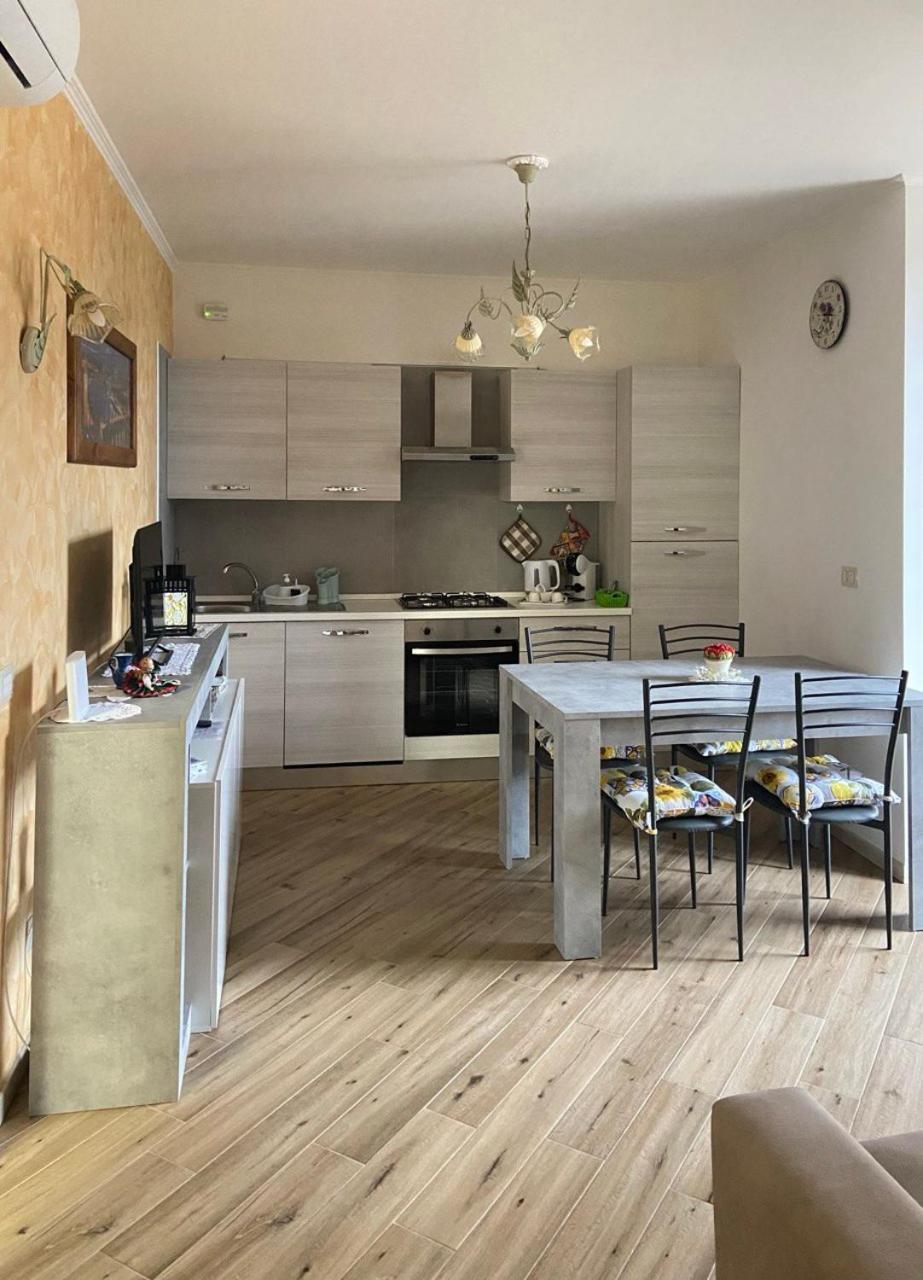 Appartamento Casa Gemma Gravedona Esterno foto