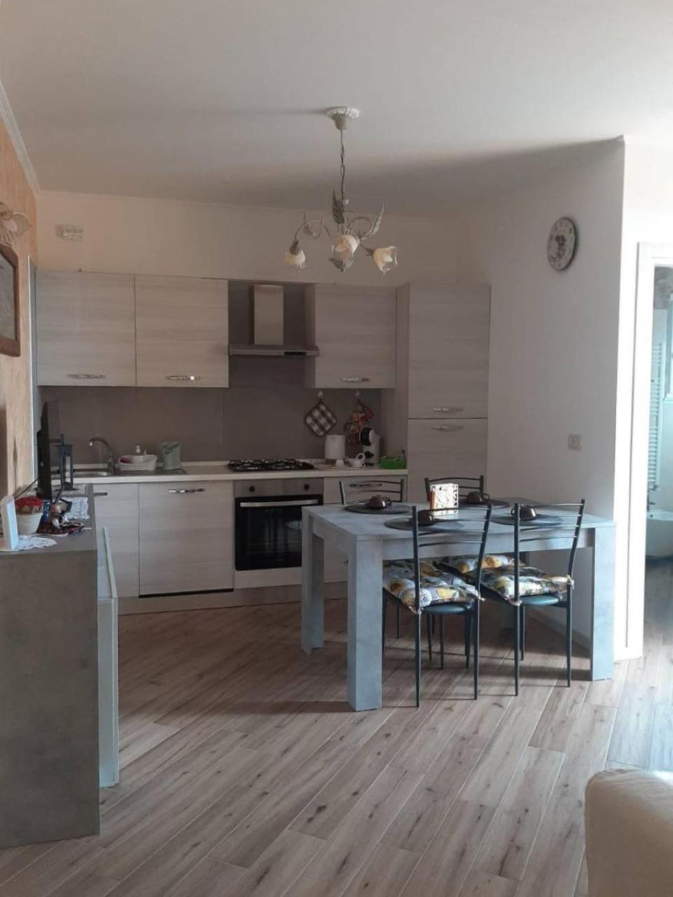 Appartamento Casa Gemma Gravedona Esterno foto